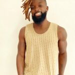 Massengo Júnior Instagram - Família , acabei de colocar esses dreads removíveis na @ateliedastrancasbyalicia , quem aplicou foi a braba da @lic_asilva , os dreads foram confeccionados pela braba da @negdreads . Dread removível é aquele que você pode colocar e tirar quando quiser mudar de estilo , se vc é afim de fazer e não sabe onde procurar só acionar eles ❤️😍. #dreads #explorar
