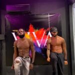 Massengo Júnior Instagram - 🍫🍫🍫🍫🍫🍫🍫🍫🍫 Vida chique @thiagoveigh7 🧠 @massengojunior 🕺🏽 @jonathan_foka