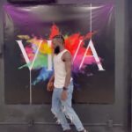 Massengo Júnior Instagram - Não é passinho de favela mas é o meu passinho 🕺🏽😛