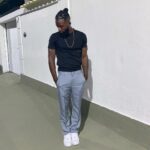 Massengo Júnior Instagram - Vc pode não ter tudo nessa vida, mas postura é obrigação🤘🏾
