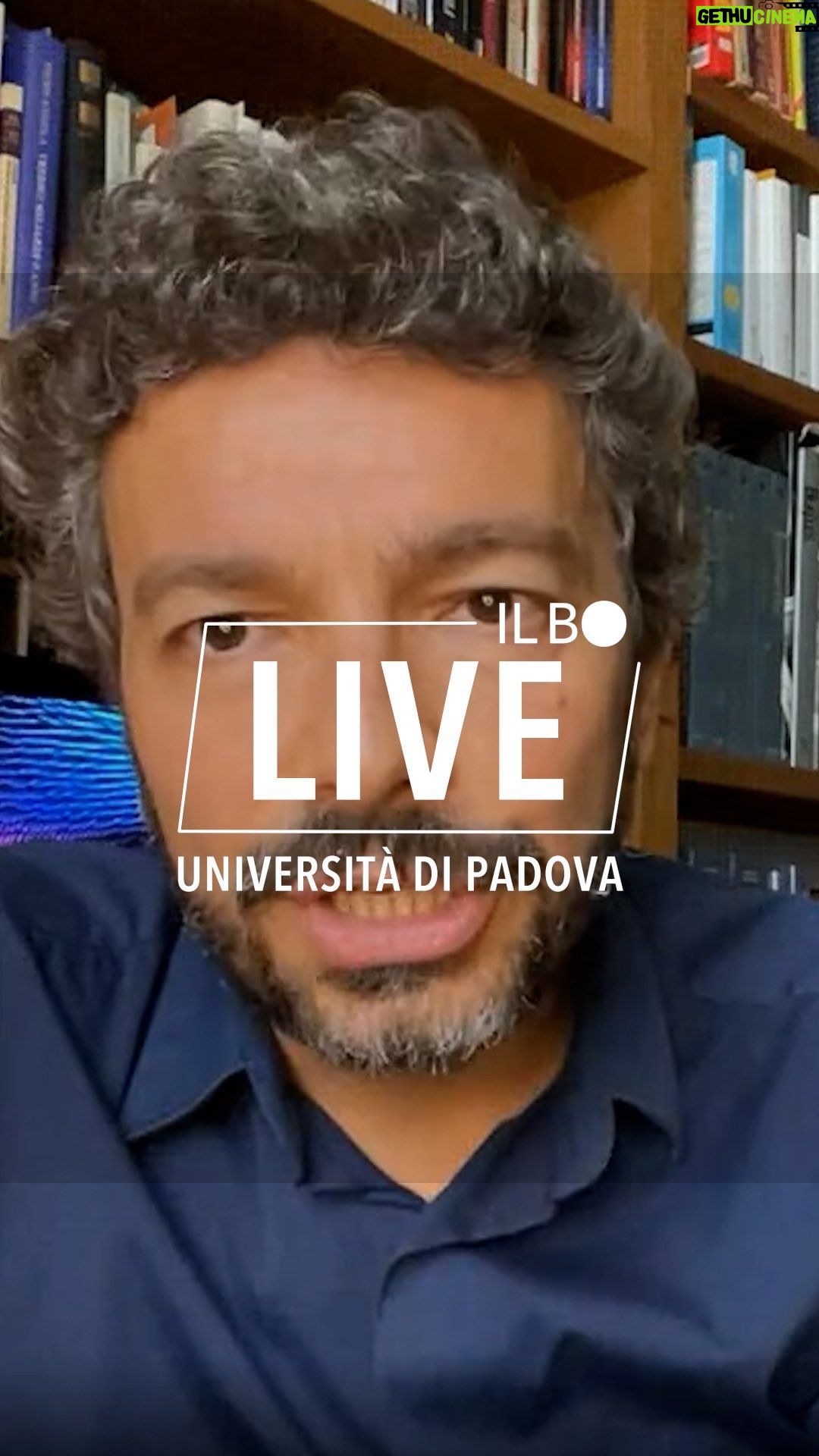 Massimo Polidoro Instagram - Massimo Polidoro è partito per Harvard: lì studierà ulteriormente il rapporto tra scienza e illusionismo e ne ha parlato in un’intervista alla nostra caporedattrice @elisabetta_tola Ne pubblichiamo un frammento, dove Polidoro spiega perché è così importante comprendere come funziona la nostra mente, per non farci ingannare da chi vorrebbe farci credere nell’incredibile. Intervista completa: https://ilbolive.unipd.it/it/news/massimo-polidoro-ad-harvard-studiare-rapporto #unipd #ilbolive #massimopolidoro #cicap #divulgazionescientifica #debunk #debunker #sciencelover #divulgazionescientifica #sciencecommunication #divulgazione #scienzagram #evoluzione #harvard #divulgando