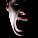 Massimo Polidoro Instagram - Possibile che negli Stati Uniti siano in azione alcuni predatori soprannaturali assetati di sangue? Dei veri e propri vampiri, insomma? In America si registrano ogni anno dati altalenanti circa i casi di persone scomparse, con un incremento nel sudovest, dove le scomparse segnalate sono salite del 30%. Circostanze sospette, rapimenti, casi di droga e affiliazioni in gang e sette religiose sembrano le spiegazioni più ovvie, ma non per due ricercatori molto particolari, che sostengono un’ipotesi incredibile: la causa di quell’incremento sarebbero per l’appunto misteriosi attacchi di vampiri, che avrebbero scatenato negli Stati Uniti una grande e sempre più serrata caccia agli esseri umani. Possibile? Non potrebbero esistere spiegazioni più semplici? Ascolta il mio podcast "Ai confini", su tutte le piattaforme.