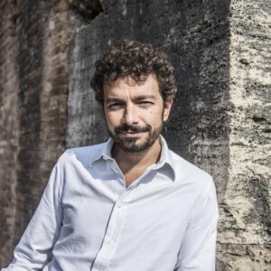 Massimo Polidoro Instagram - Da settembre sarò all'Università di Harvard per un semestre di ricerca su "scienza e magia": un'occasione straordinaria, e che mi onora, che mi darà la possibilità di approfondire i temi di cui mi occupo da 35 anni. Per saperne di più il link è nella stories.