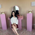 Matilda Morri Instagram - Molto figo l’evento di @guccibeauty di ieri. Scusate se ho le sbucciature sulle tibie. Anzi no non mi scuso Invited by @guccibeauty Capi e accessori forniti da Gucci