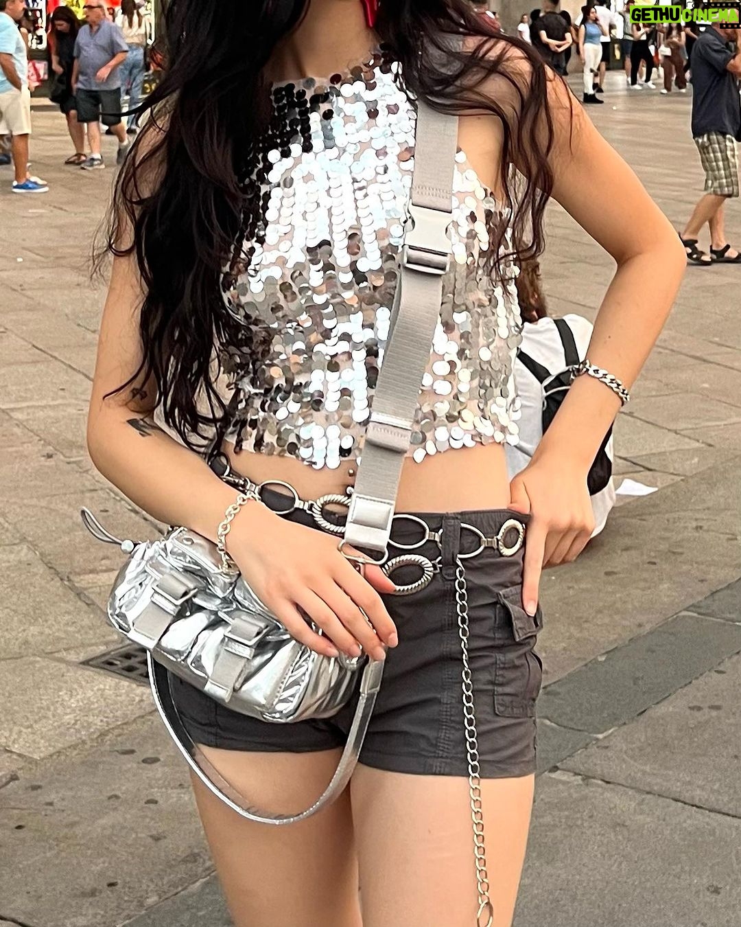 Matilda Morri Instagram - Qual è il vostro profumo preferito di questa estate 2023? The Space Cinema Duomo