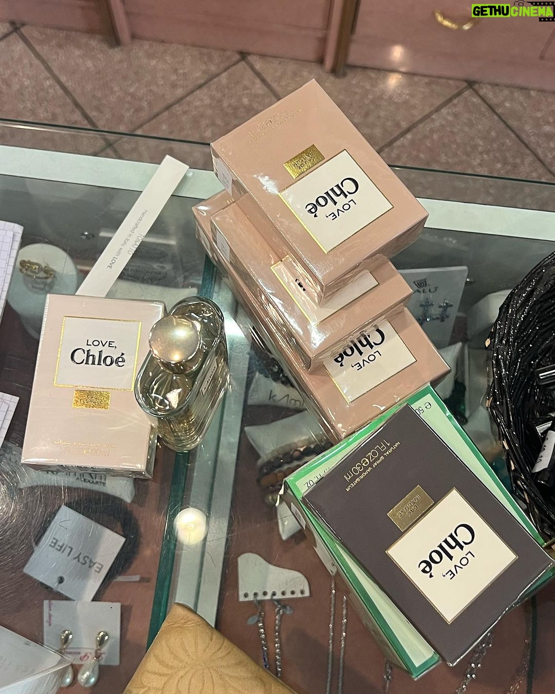Matilda Morri Instagram - E me fa male ‘o core, ‘o ssaje pure tu