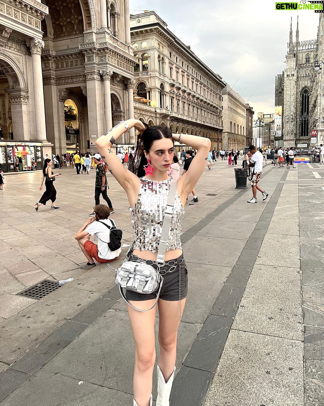 Matilda Morri Instagram - Qual è il vostro profumo preferito di questa estate 2023? The Space Cinema Duomo