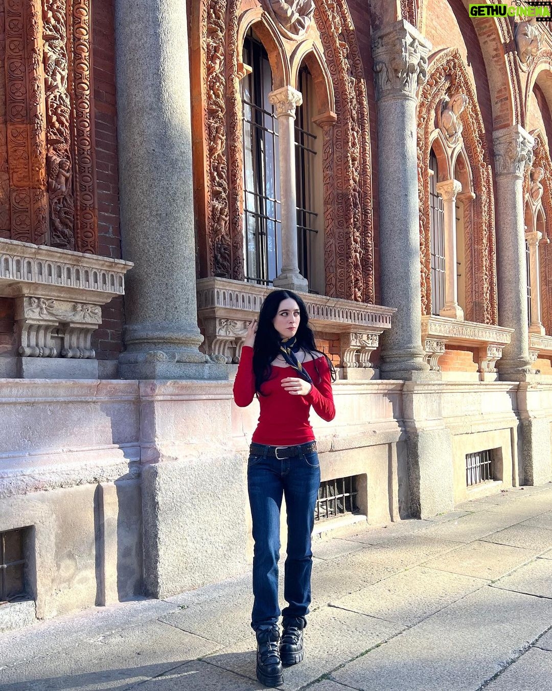 Matilda Morri Instagram - If you give me time I could work on it Give me some time while I work on it Milan, Italy