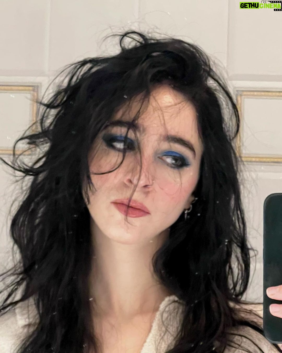 Matilda Morri Instagram - Sono d3pressa ma sp4cco comunque pensa se non lo fossi