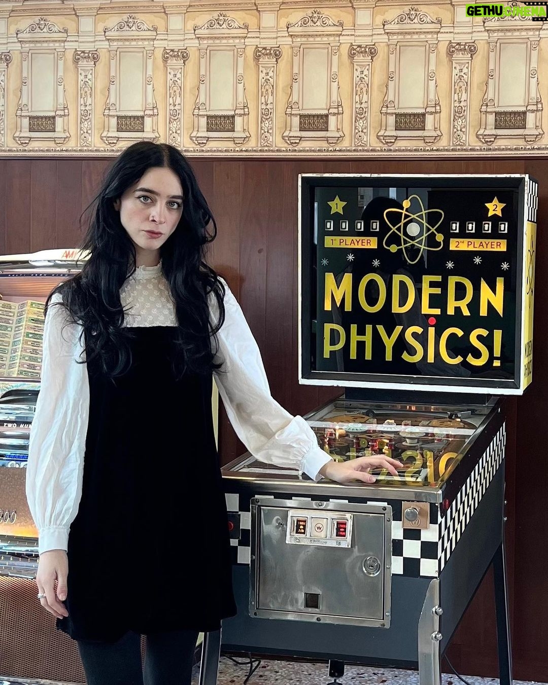 Matilda Morri Instagram - Sono d3pressa ma sp4cco comunque pensa se non lo fossi
