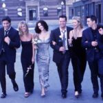 Matt LeBlanc Instagram - Celebrating a Thursday night 25 years ago. Seems like yesterday. Thanks to all the fans for watching. #friends #friends25 @lisakudrow @_schwim_ @courteneycoxofficial #jenniferaniston #matthewperry