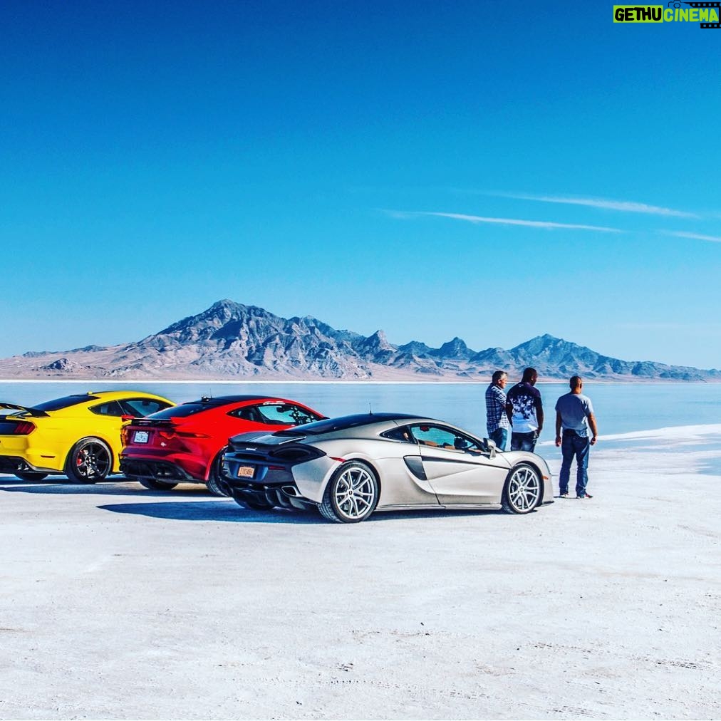 Matt LeBlanc - 114.4K Likes - We’re back. Topgear returns tonight at 8:00 pm on BBC2
Check it out. #topgear #BBC