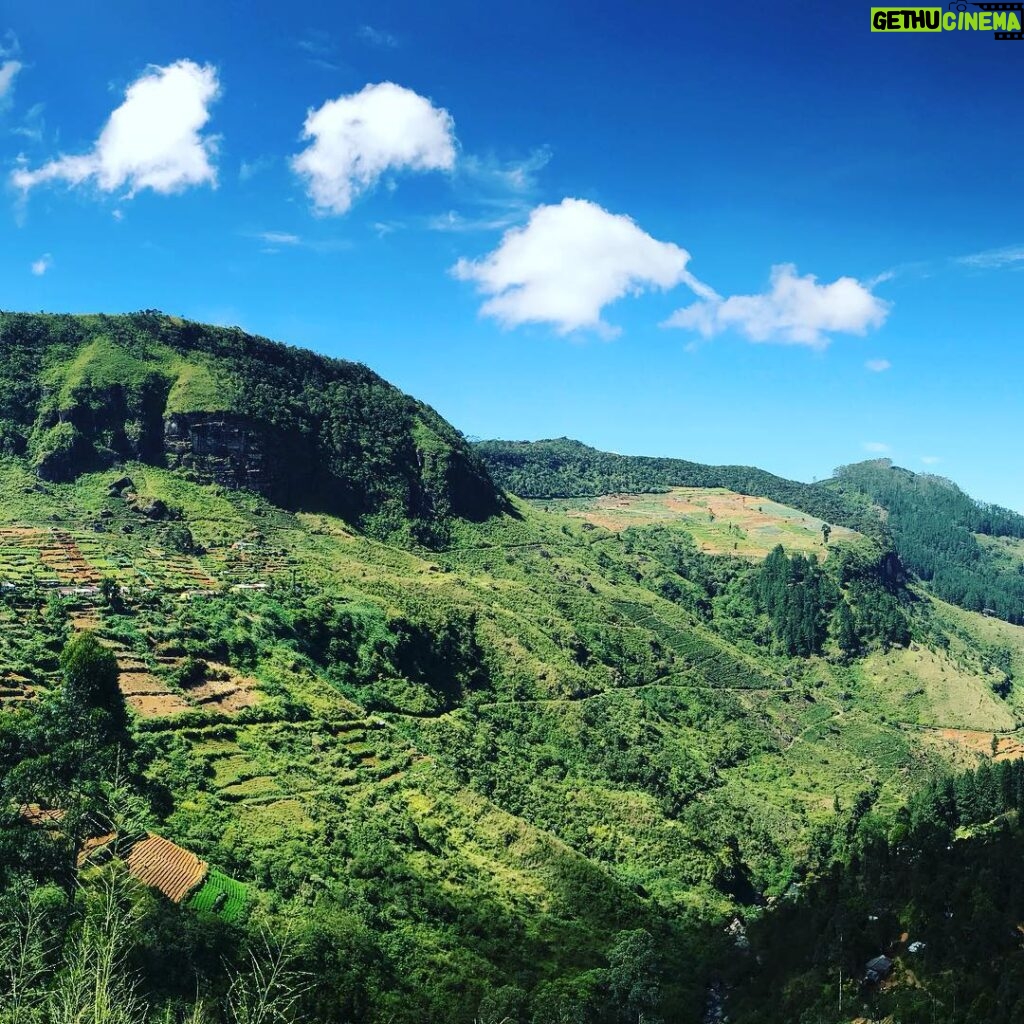 Matt LeBlanc Instagram - TopGear Sri Lanka. Epic