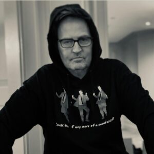 Matthew Perry Instagram - It's a classy operation, too. You see, because the picture is in black and white. (Link in bio to check out this collection benefiting World Health Organization.)