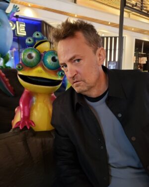 Matthew Perry Instagram - Think I’ve got a shot with her?