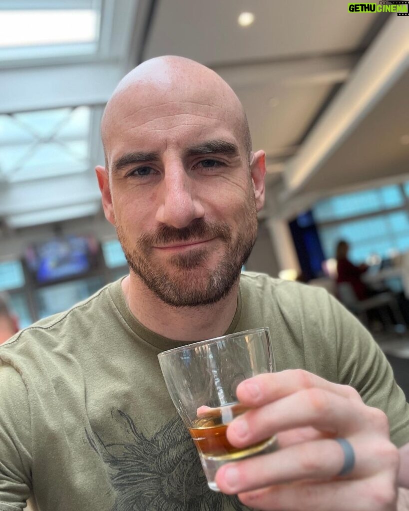 Matthew Rehwoldt Instagram - Never fun to leave home (❤️❤️❤️ @shaulguerrero ) but thankful to head our for another weekend with @impactwrestling doing what I love and still living a dream working in pro wrestling…take those moments of gratitude, people! Cheers ! 📸 Me 🥃 @evanwilliamsbourbon ✈️ @fly2ohare / @united Chicago O'Hare International Airport