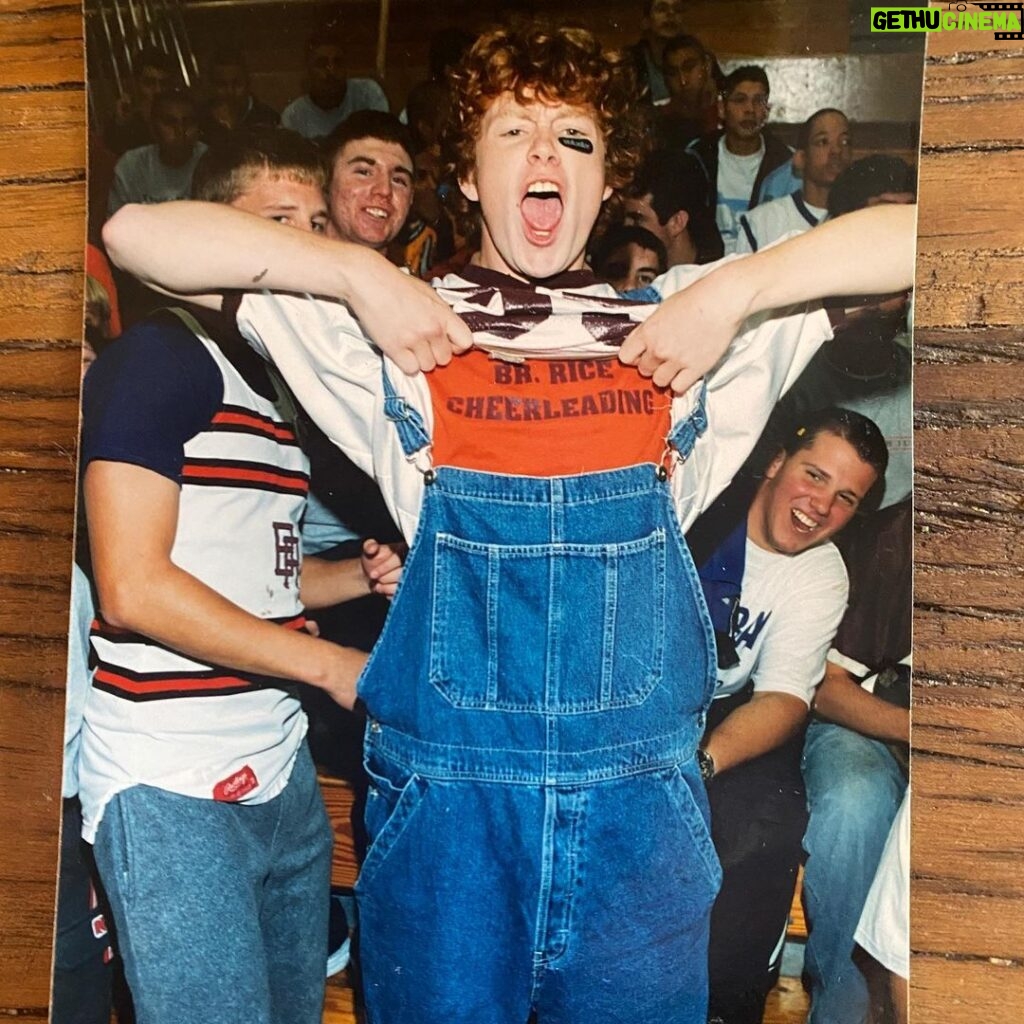 Matty Ryan Instagram - #tbt pretend school spirit! My senior year English teacher hated me and was the head of yearbook committee; one of my buddies was also on the committee. He pitched this photo for the yearbook and the teacher said “no way he’s going in the yearbook” so my friend stole the pic from the archives and gave it to me