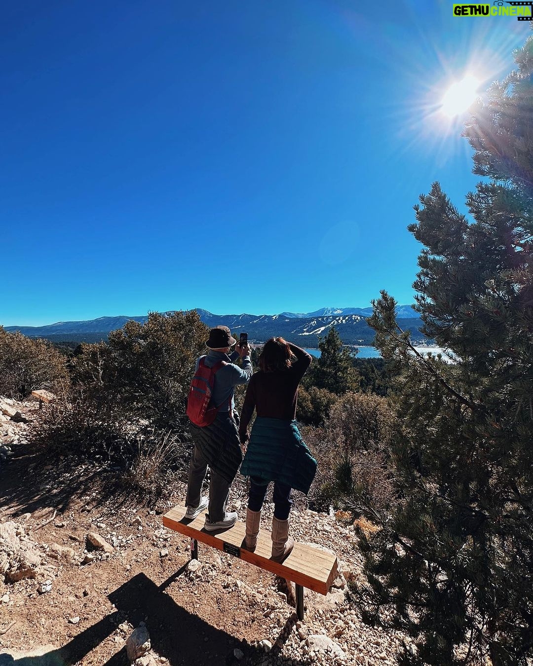Maudy Ayunda Instagram - The Hike: Choi family edition ☀️🏞️ Big Bear Lake, California