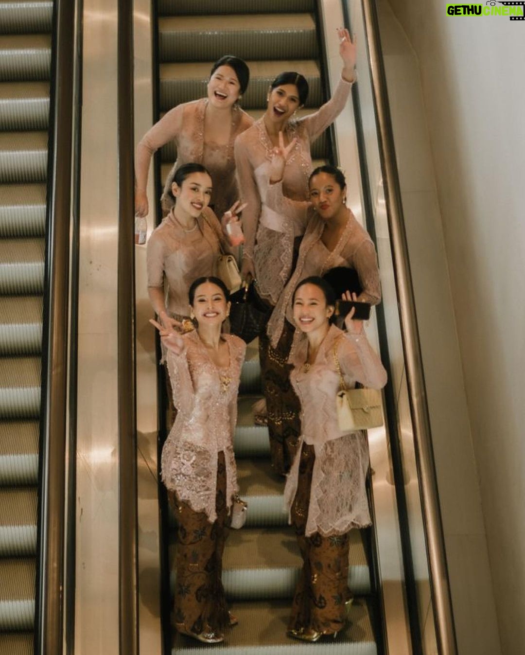 Maudy Ayunda Instagram - Forever core. Miss u alreadyyyy