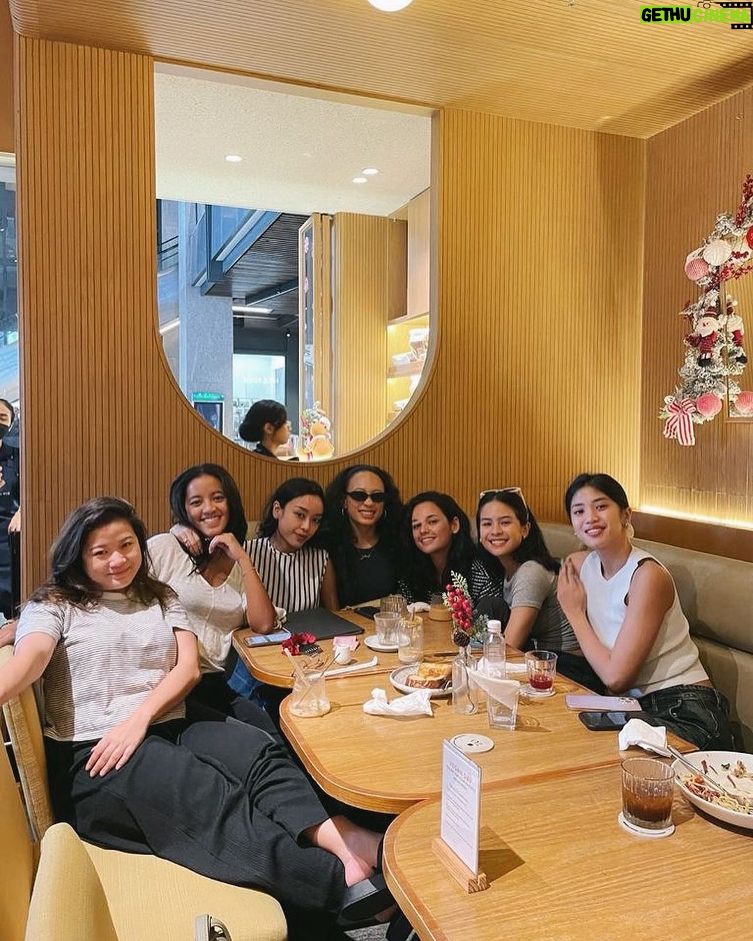 Maudy Ayunda Instagram - Forever core. Miss u alreadyyyy