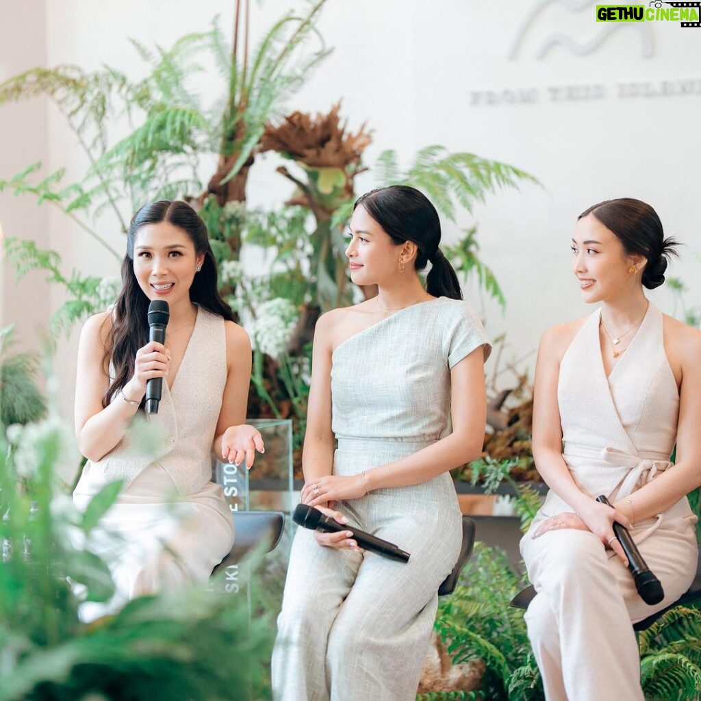 Maudy Ayunda Instagram - Our private pre-launch event for @fromthisisland: what a day! We are so grateful for media friends and skincare enthusiasts who came and showed our brand some love. Senang banget bisa bercerita tentang aspirasi, filosofi, dan cerita di balik brand kami. Dan terharu banget mendengar langsung first impressions yang amat sangat positif. I was almost brought to tears 🥹 Come and celebrate our launch tomorrow in Ashta District 8 in the Main Atrium, 1-3pm. Ga sabar mau ketemu dan cerita banyak tentang kesayanganku yang ini! 💕 @fromthisisland products are available for purchase TOMORROW, Sunday 29th of October. ONLINE starting at noon (12.00 pm) and OFFLINE in our pop-up store in Ashta.