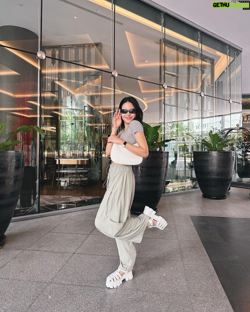 Maudy Ayunda Instagram - Back to back in Bkk. 💕