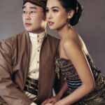 Maudy Ayunda Instagram - Roots. 🇮🇩 Behind every human being, there are stories, narratives, and traditions from generations past. We may not be conscious of it, but we carry them everyday. I find it beautiful and intriguing. Today, I wear my heritage (and the history and stories that come with it!) proudly, so that they live on through me. Kudos to J for leaning in to this Javanese pre-wedding photoshoot a year ago. 🤣 Dirgahayu Indonesiaku ❤️