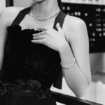 Maudy Ayunda Instagram - At “Tiffany Wonders” last evening. What a bejeweled moment with wonderful people. 🖤 @tiffanyandco #Tiffanyandco #Tiffanywonders