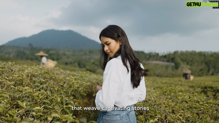 Maudy Ayunda Instagram - This is our mission. This is our story. @fromthisisland Bringing the power of Indonesian botanicals, amplified by modern science, to you. Launching today at noon. 💕 Come visit our Ashta pop-up store and launch event at 1pm today!