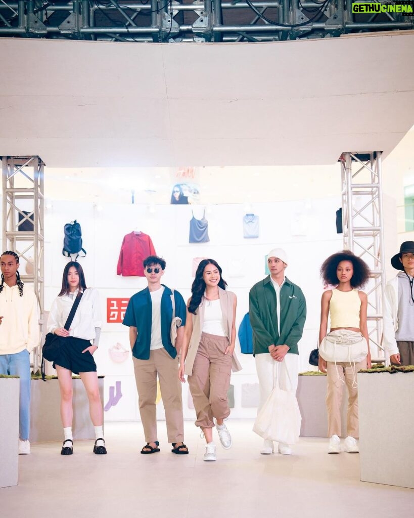 Maudy Ayunda Instagram - Still high from yesterday’s fun with @uniqloindonesia. Easily one of my favourite colletions. #Uniqlo24SS #UniqloIndonesia
