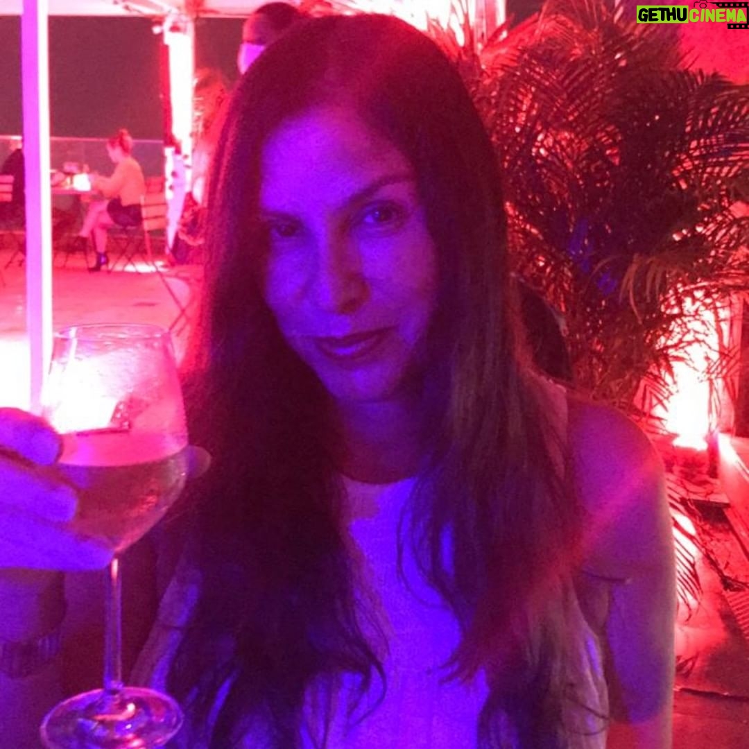 Maurício Branco Instagram - Jantar com minha maninha Patricia . Comida Chinesa & Peruana para encarar o weekend . Rooftop Pestana Hotel Copacabana . @patricia.trautmann.12