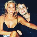 Maurício Branco Instagram – Meu #tbt vai para o Sol . Ou seja @verafischeroficial . Aqui no seu aniversario de …… Nao vou dizer . Porque ela é imortal !!!