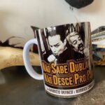 Maurício Branco Instagram - ÚLTIMO SHOW DA TEMPORADA JÁ É NA QUARTA-FEIRA! 🎬💃🏼 #naosabedublarnaodesceproplay. Te encontramos dia 29 DE MARÇO, ÀS 20H30, na @casacopabacana. 💛 Vamos fechar a terceira temporada num espetáculo lindo! Comenta EU QUERO pra receber o link do sympla com R$10 OFF na inbox. 😉 Rio de Janeiro