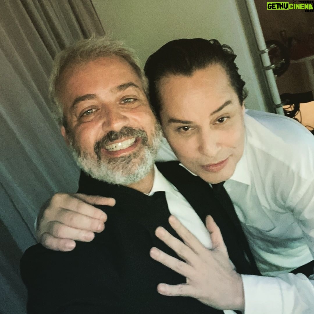 Maurício Branco Instagram - Meu parceiro @rodrigocandelot em cena. Fizemos um show incrivel ontem . Semana que vem nossa ultima apresentação da terceira temporada . Quarta que vem !! Casa Copa Bacana . Avenida Atlantica , 1910 . Se quiser nos seguir @naosabedublarnaodesceproplay @casacopabacana