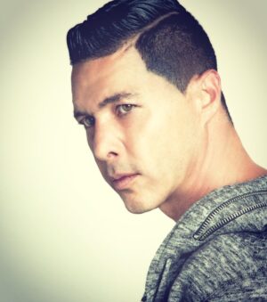 Mauricio Aspe Instagram - Martes Sin Palabras.... O Miércoles??? 🤪😉 #Cuarentena 📸By: @alejandrogarciaactor