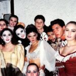 Mauricio Aspe Instagram – Esto si es un #TBT 🤣😂 @cea_televisa @anamariadelatorre_ @reneevarsi @adelaayensa #AlejandraAlatorre @anastasia__acosta @anetteoficial @esther_la_rinaldi @jmyazpik #RodrigoOviedoElRoca #Televisa #CEA #TeatroLenin #EramosTanInocentes jajajajaja 😂😉🤣