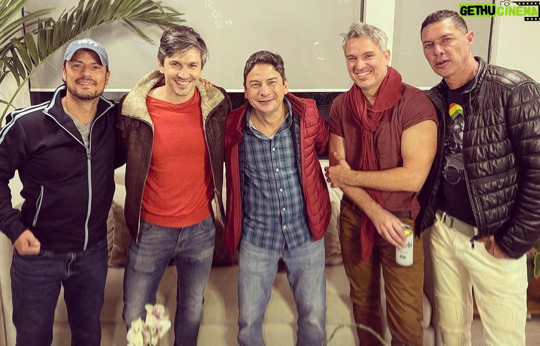 Mauricio Aspe Instagram - Se juntaron los caballos 🐴 @mike_biagio @rafaelernestoactor @ponchotena @fumazoni