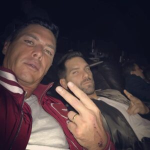 Mauricio Aspe Instagram - #TBT Estamos Rodeados Pariente!…. y no es de agua…  #LosPilotos #LosPilotudos #Cine #Avengers @arapmx #MenaPaCá #JonhLucio #LaPiloto #VamosPorLaTercera o Que??