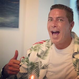 Mauricio Aspe Instagram - Graciaaaaaaas vida!!! Felicidadeeees a Mi !!!!!!!🤪 jajajajaja