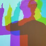 Mauricio T. Valle Instagram - Selfie con AURA TRICOLOR y CHAKRAS BIEN ABIERTOS #namjunepaik Tate Modern