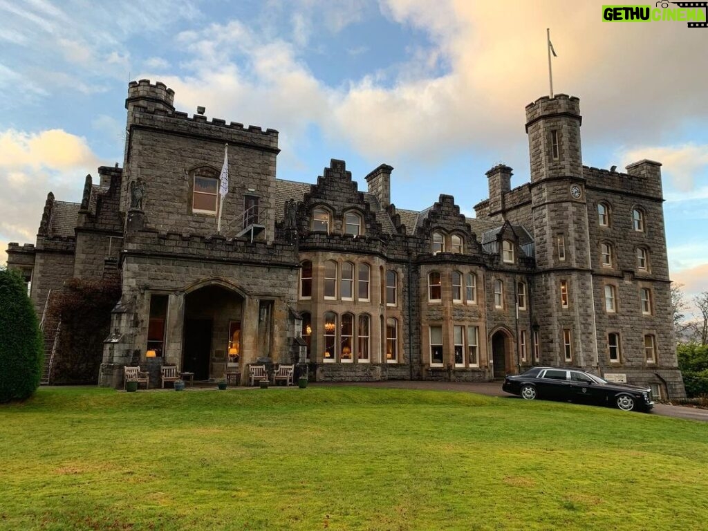 Mauricio T. Valle Instagram - Inverlochy Castle Hotel