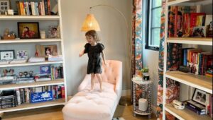 Maurissa Tancharoen Instagram - I always find this magical little creature in my office. I wonder what she’s trying to tell me.