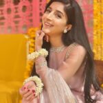 Mawra Hocane Instagram - and it’s begun 💍💥 #RAHAnahigaya Islamabad اسلام آباد