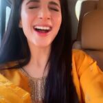Mawra Hocane Instagram – not me obsessed with this song 🎧
