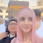 Mawra Hocane Instagram - one year to the best day of my life… ❤️❤️ #ALHUMDULILLAH can’t wait to visit again… I reminisce it everyday 🕋 Kaaba
