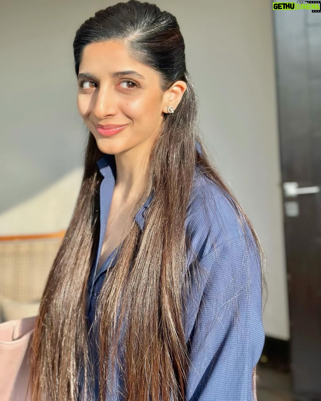Mawra Hocane Instagram - wake up & be the ☀️ #projectJ Islamabad, Pakistan