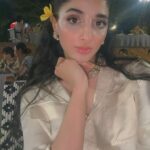 Mawra Hocane Instagram - this picture is dedicated to @sarah.aizad 😂 #iykyk @komnomnom ❤️❤️❤️ Bali, Indonesia