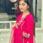 Mawra Hocane Instagram - festive festive everything… always!💋