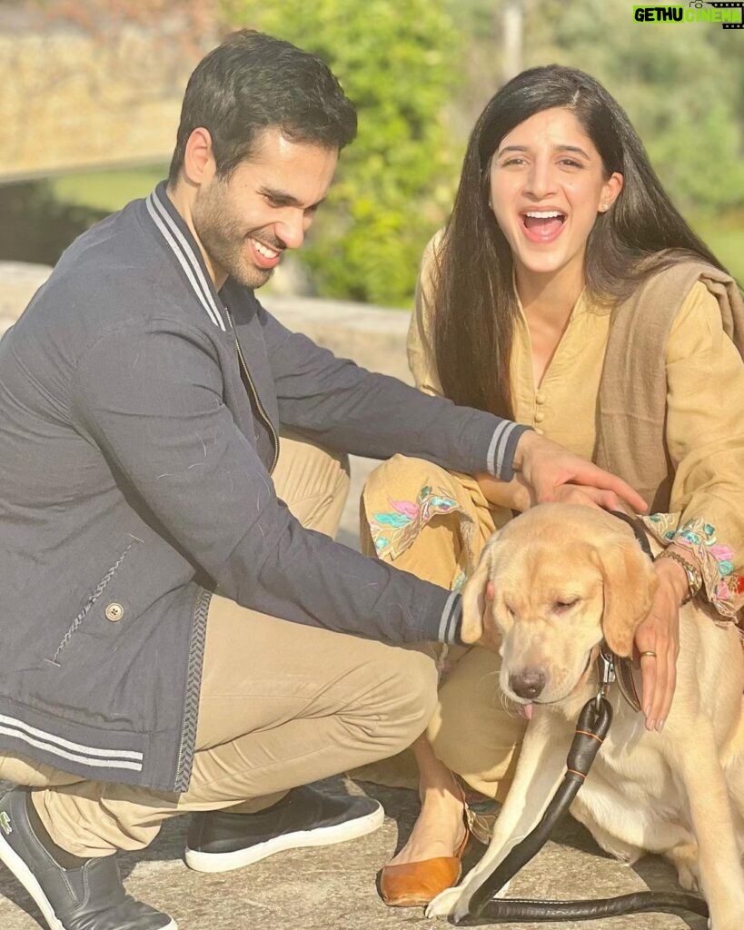Mawra Hocane Instagram - For everyone asking for Ashhad Zimal pictures we didn’t take any buttttt….. We are here today about to watch #NEEM together ♾️🥲🤍 P.S Yogi is bonus 🐶 THANKYOUUUUUU FOR ALL THE LOOVVVVEEEEE 💗