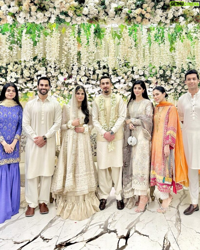 Mawra Hocane Instagram - from a very special day.. my beautiful girl is now a MISSUS 🤍